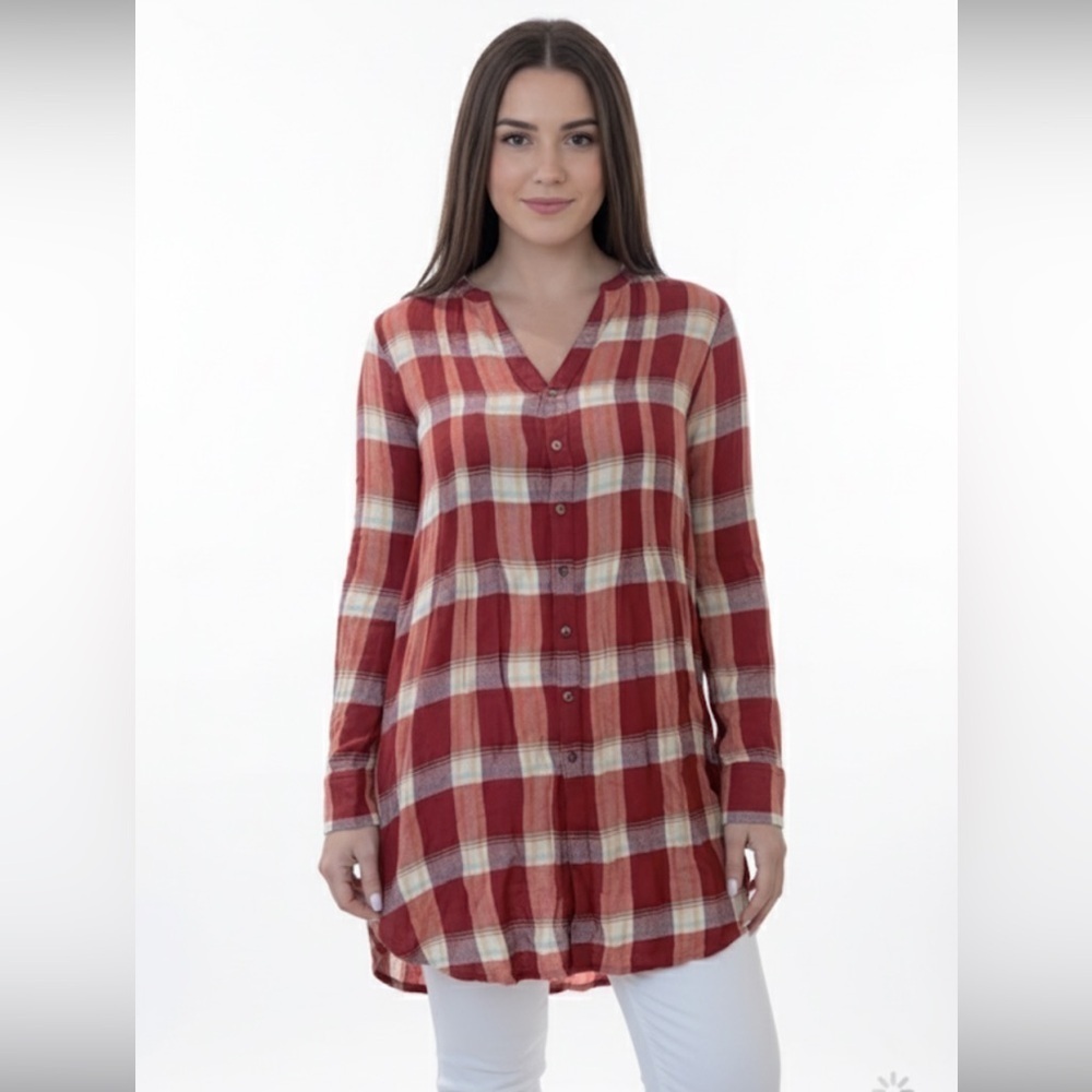 Akemi+ Kin Anthropologie red checkered plaid top size small